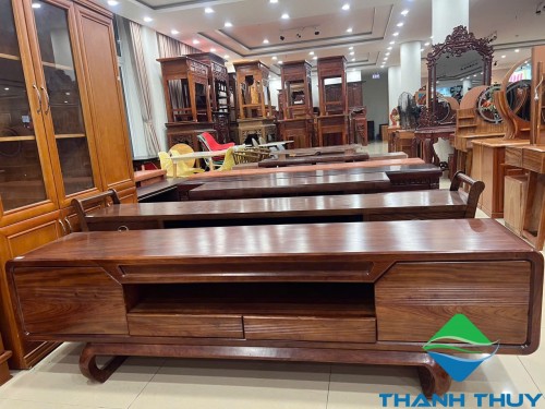 KỆ TI VI GỖ GÕ ĐỎ KTV006