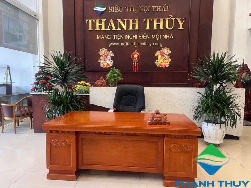 BÀN LÃNH ĐẠO