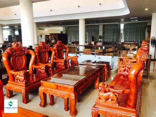 SALON CHẠM MỸ NGHỆ TT069