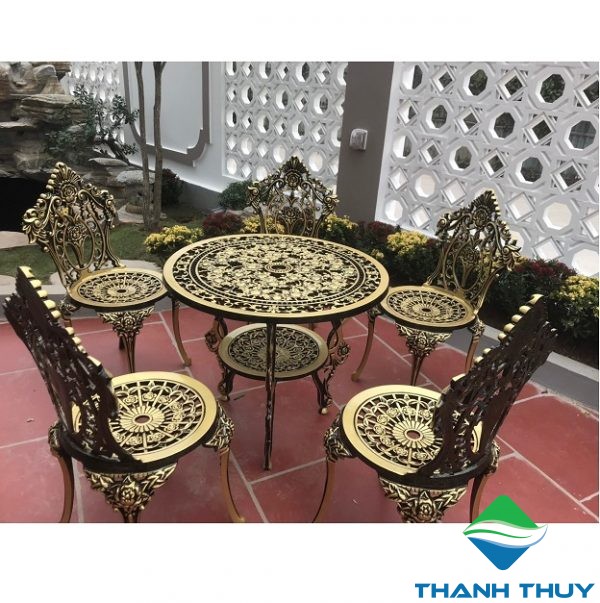 Nội thất sân vườn